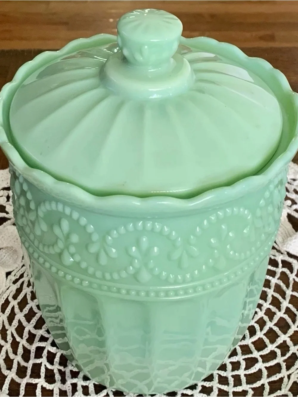 Pioneer Woman Jadeite Cookie Jar Timeless Beauty Green Glass Canister